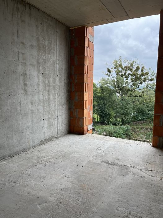 2к квартира з кухнею студією на березі міського озера ВІД ЗАБУДОВНИКА