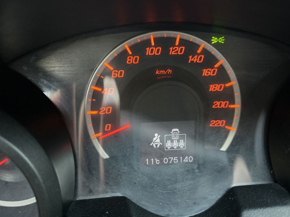 Bezawaryjny z małym przebiegiem Jazz