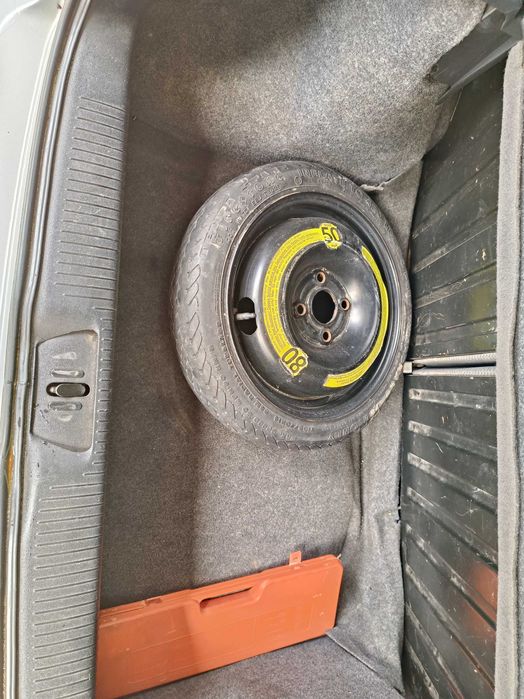 polo 6n2 1.0 gasolina e gpl  de 2001