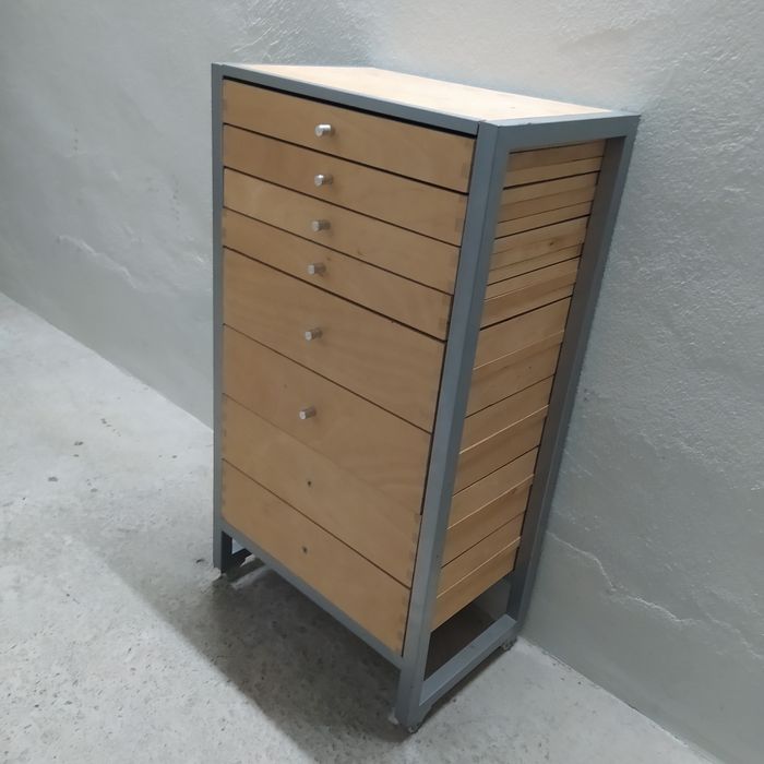 Szafka warsztatowa, metal + sklejka, 8 szuflad