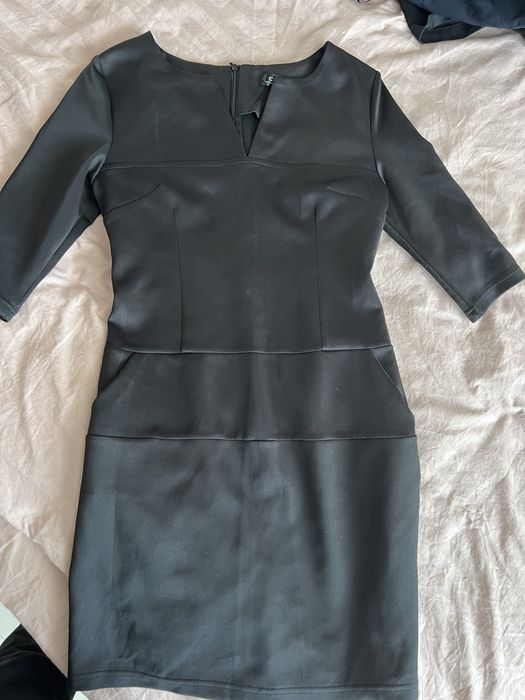 Сукня з кішенями