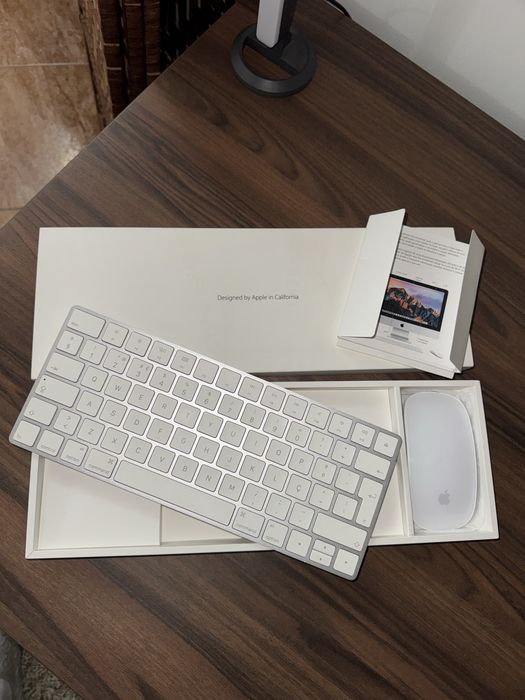 Imac 21.5 polegadas 1TB i5 quad-core 2.8GHz - adquirido no final 2017
