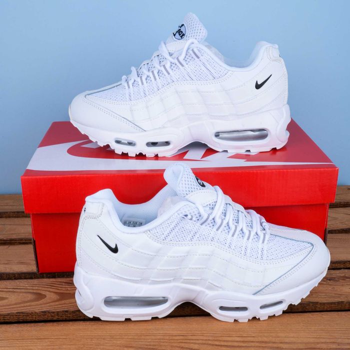 (1956) Кросівки Nike Air Max 95 повністю білі (37-41) найк