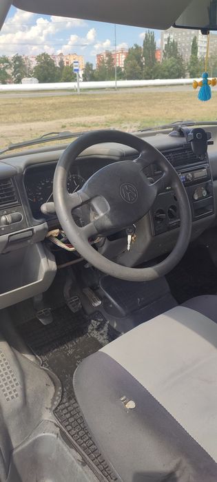 Volkswagen T4 не розмитнений