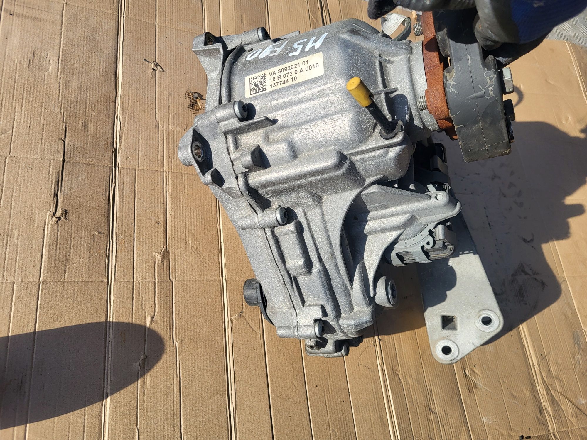 Reduktor Rozdzielacz skrzyni Biegów BMW m5 f90 G30 m8 f92 f93 v8 4.4