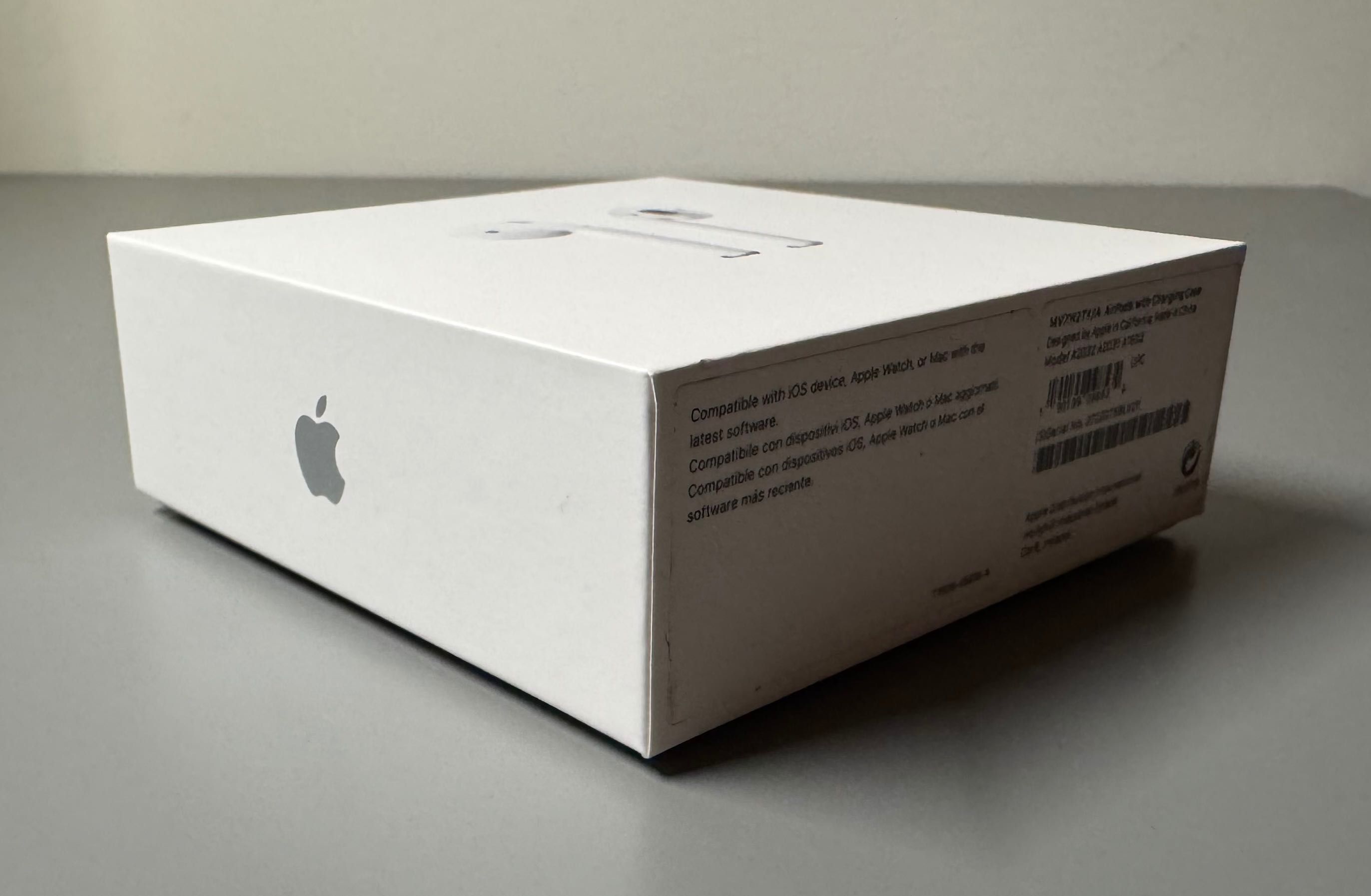 AirPods 1º Geração c/ caixa de carregamento sem fios