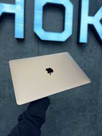 Вживаний MacBook Air 13 Retina M1 Gold 256 GB 2020 used