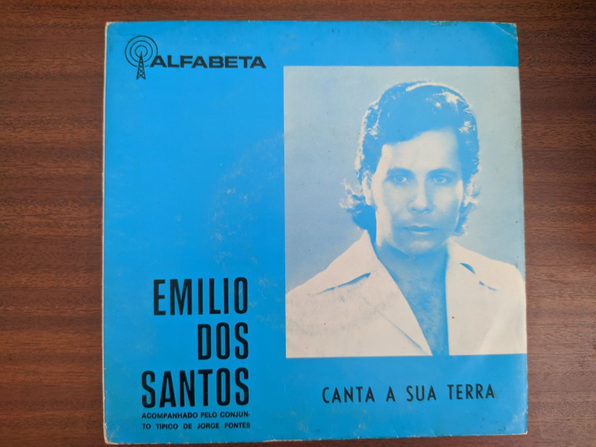 Emílio Dos Santos – Canta A Sua Terra