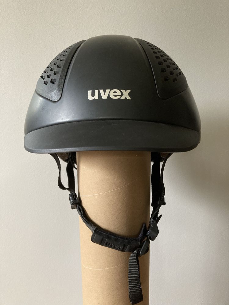 Kask jeździecki Uvex MIPS Exxential II