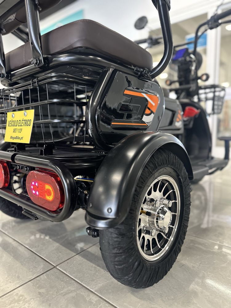 SCOOTER PARA ADULTO 3 lugares , elétrica sem carta, TRICICLO SL