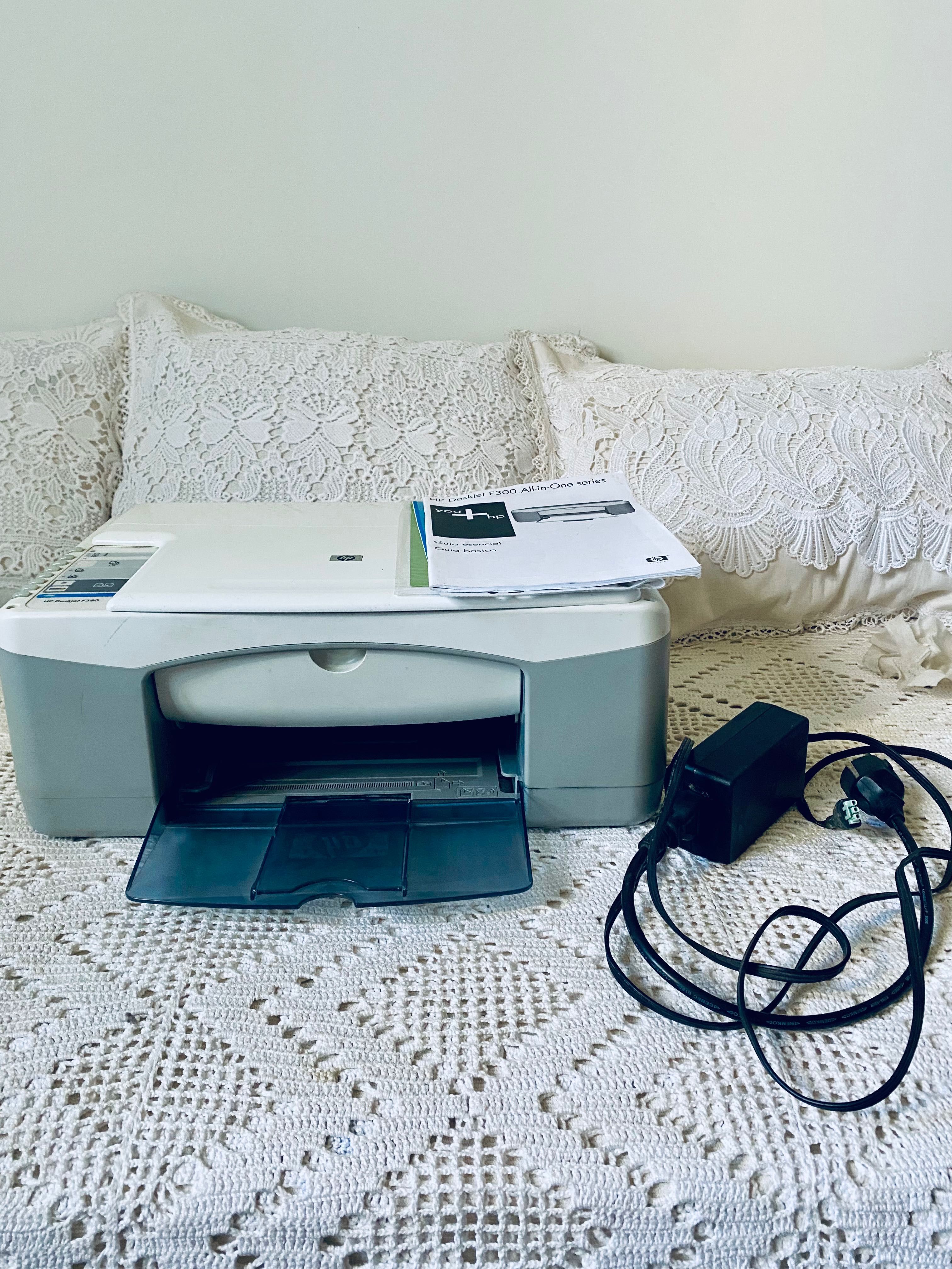 Impressora HP Deskjet F380 All-in-One + Transformador Original