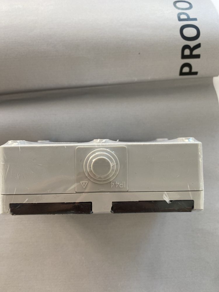 Bloco de tomadas duplas IP44