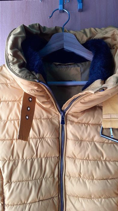Casaco com capuz M