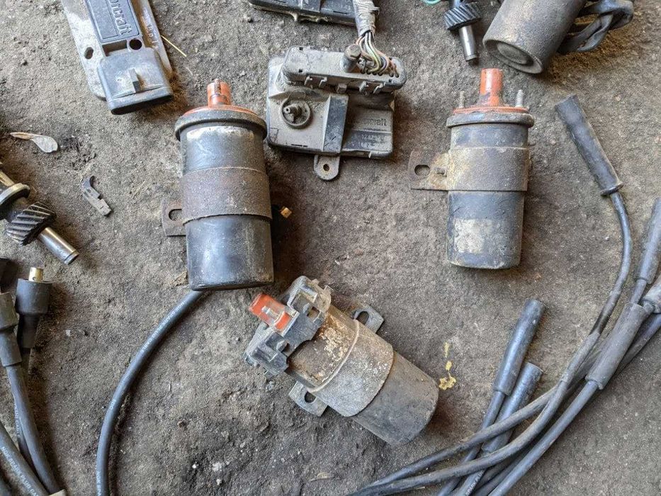 Коммутатор катушка трамблёр Ford Sierra OHC разборка