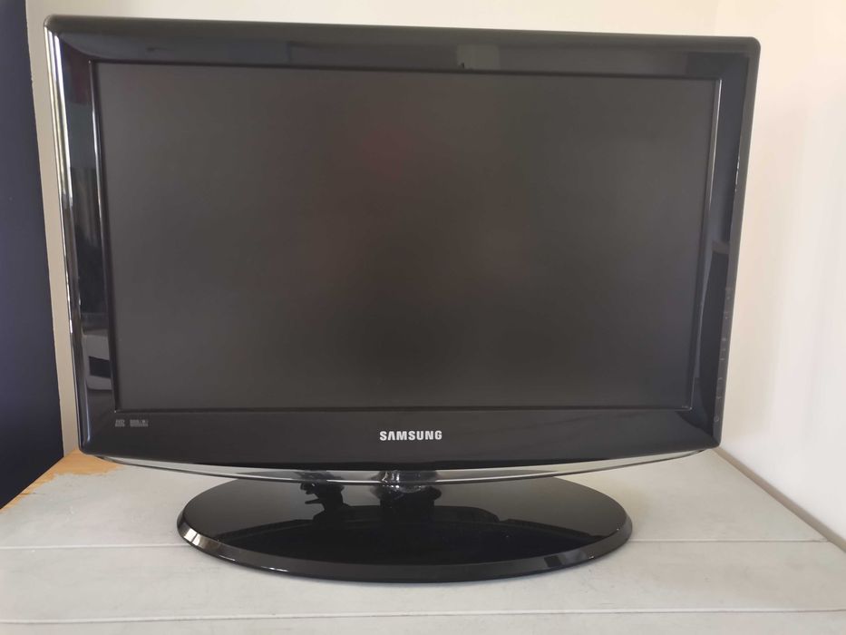 Sprzedam telewizor SAMSUNG