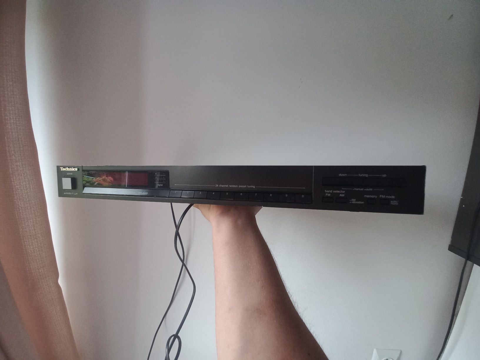 Tuner Technics St600