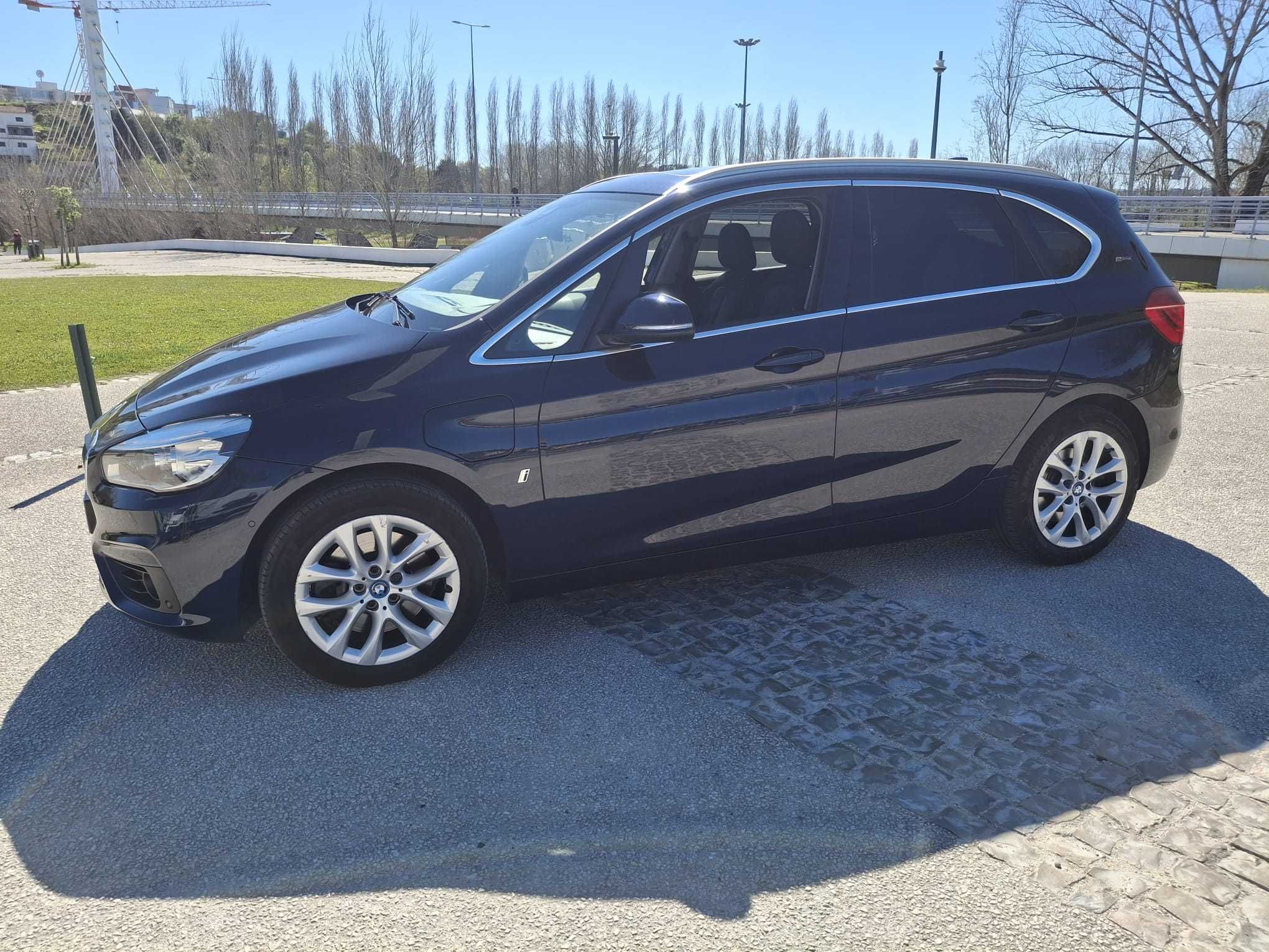 BMW 225 Plugin ano 2017
