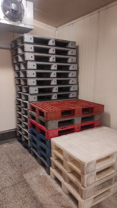 Paleta Palety plastikowe