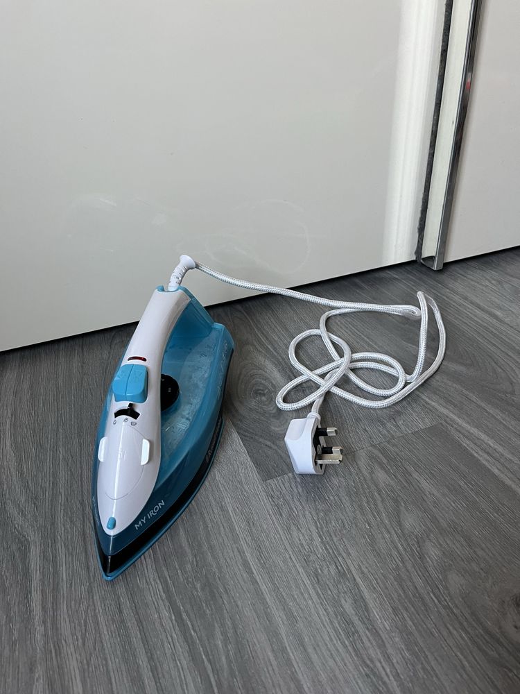 Праска Russell Hobbs