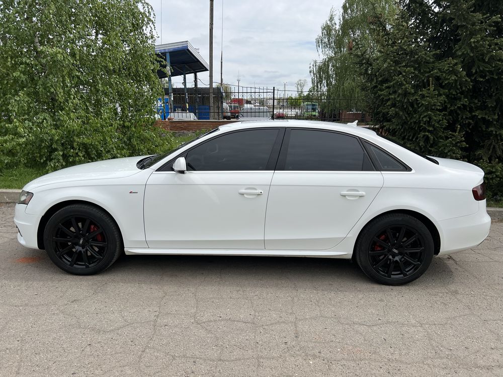 Продам Audi A4 2.0T S-line