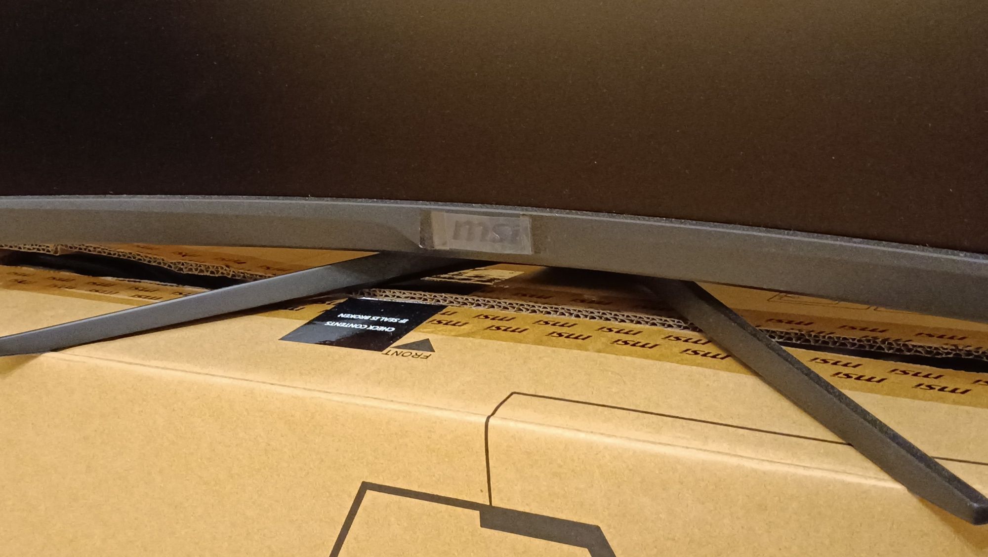 Okazja Nowy monitor 32" VA Quantum Dot  165hz 1440p
