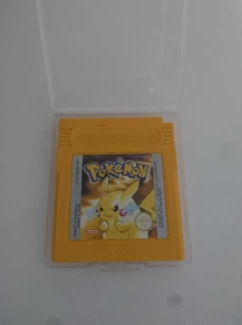 Jogo antigo vintage Pokemon para GameBoy - Edição Pikachu