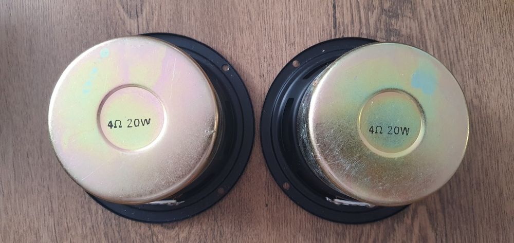 15вт 4ом, 15вт 8ом, 20вт 4ом. Динамики нч-сч. Головки динамические