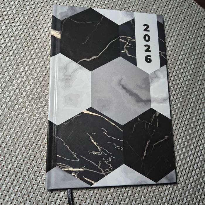 Kalendarz książkowy 2026 twarda oprawa