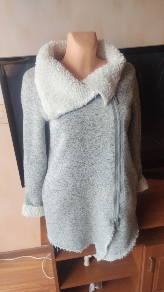 Sweter r. L Reserved (89)