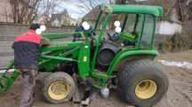 Ciągnik John Deere 4100