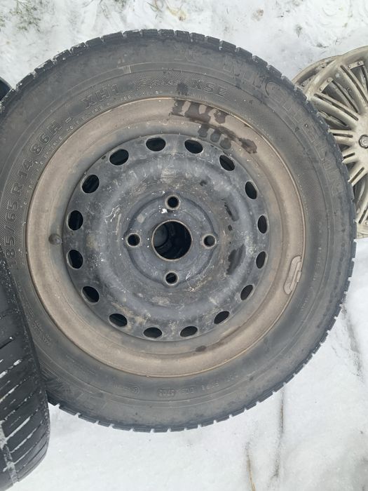 Колеса в зборі R14. Літня гума, з ковпаками. Michelin резина