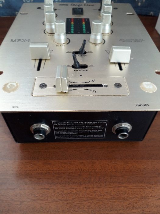 Sistema de som (sony) e mesa mistura (img stage line)