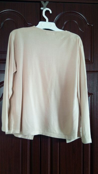 28. Sweterek ,, bliźniak "damski rozmiar XL