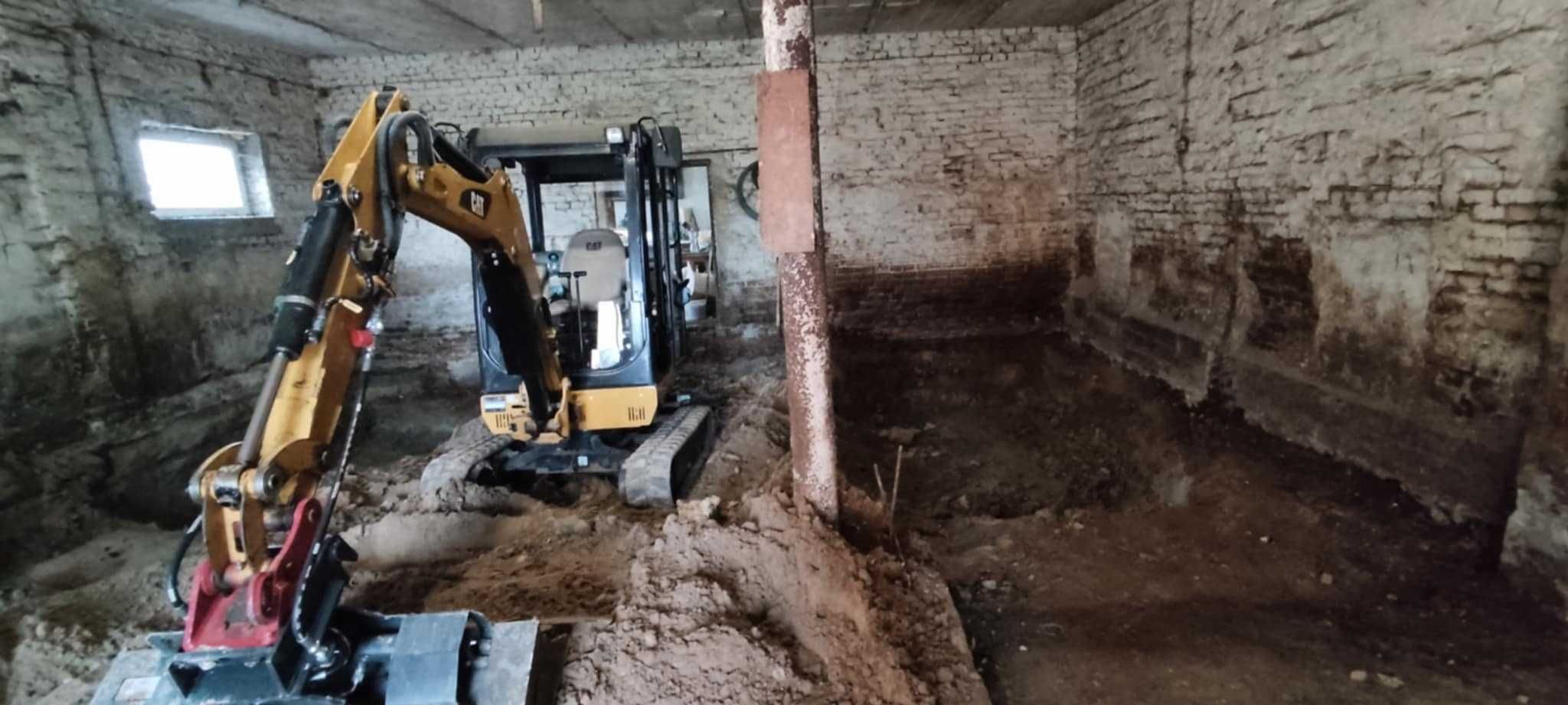 Usługi minikoparką i wywrotką 3,5t