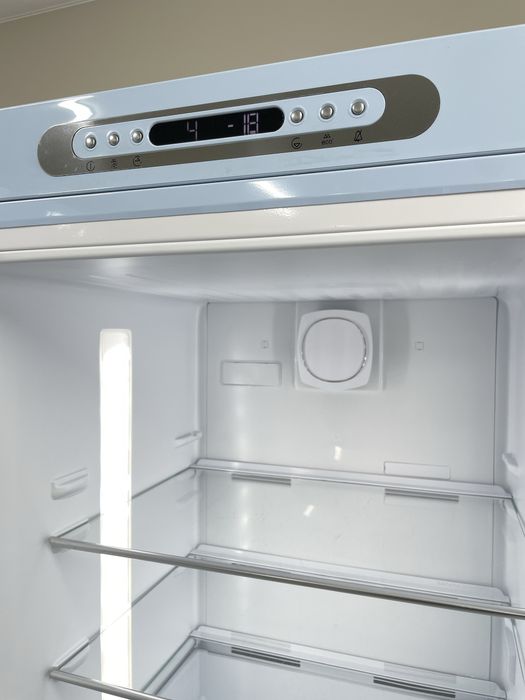 Холодильник Smeg FAB 32 LPB5 365 л, NoFrost,