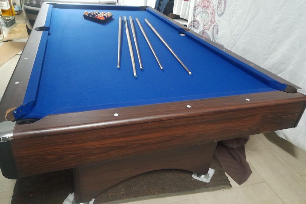 Mesa snooker em excelente estado