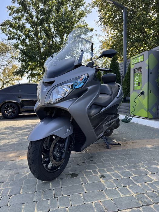 Suzuki skywave Limited 400 2015