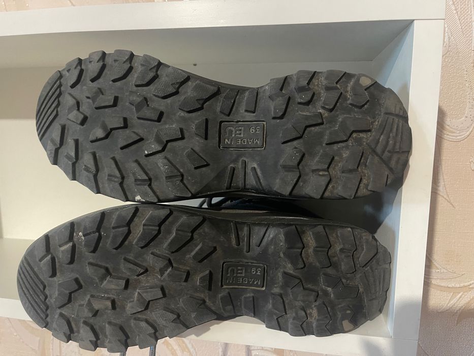 Мембранные ботинки  EUR39рр