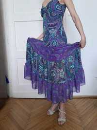 Długa sukienka Orsay