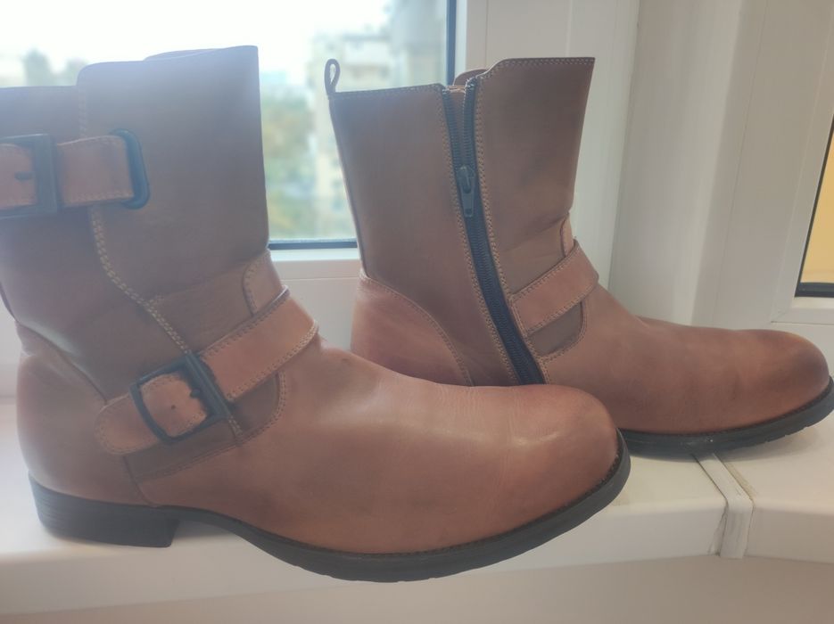 Продам чоловічі черевики фірми Castro Men