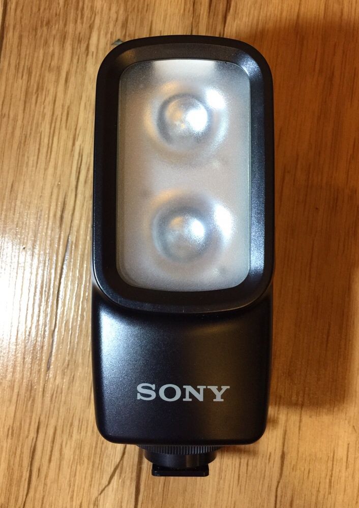 Накамерный свет Sony HVL-20DX