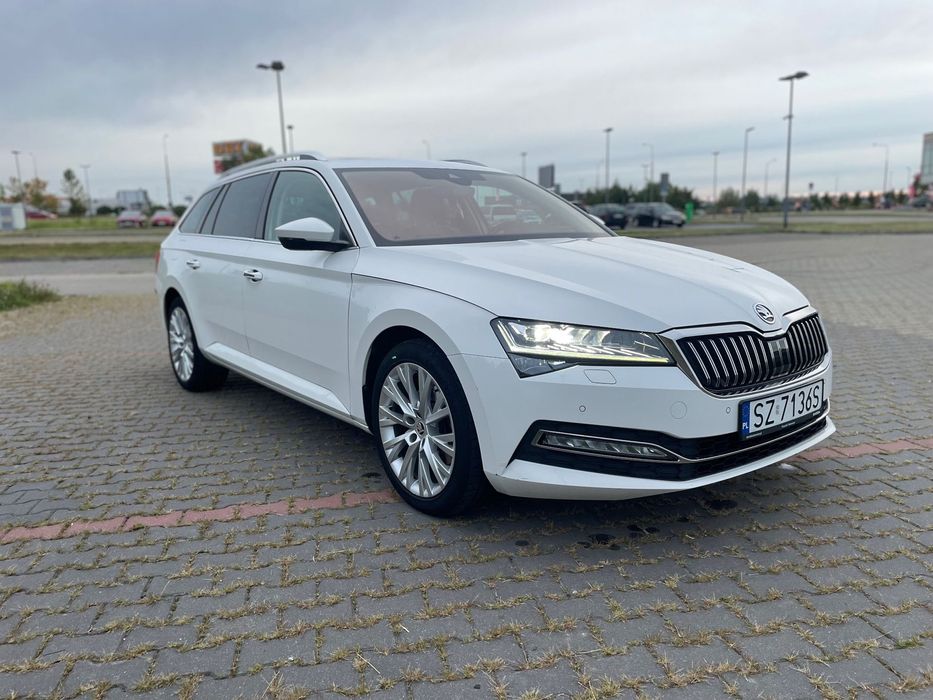 Skoda Superb Skoda Superb 2.0 TDI 190KM DSG 4x4 • Panoramiczny dach • LED • ASO