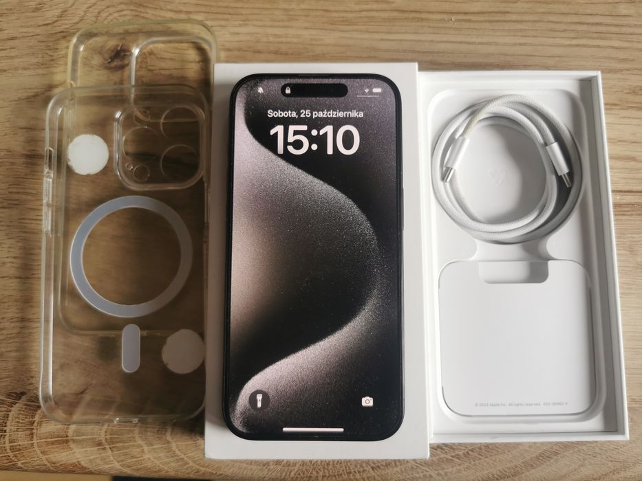 iPhone 15 Pro 128GB - Czarny Tytan