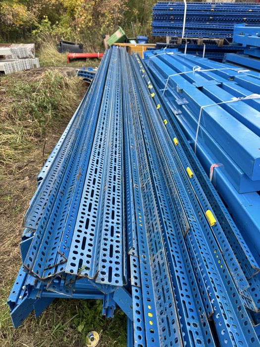 Kątownik perforowany 75x40x3