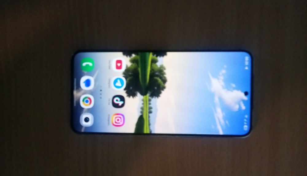 Samsung S22 срочно