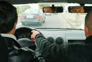 Автошкола на Лесном Киев, уроки вождения по всему Левому берегу Киева