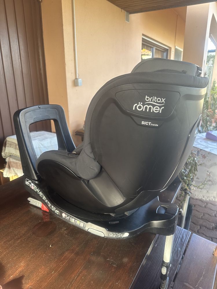 Cadeira bebé Britax Römer Dualfix M i-size
