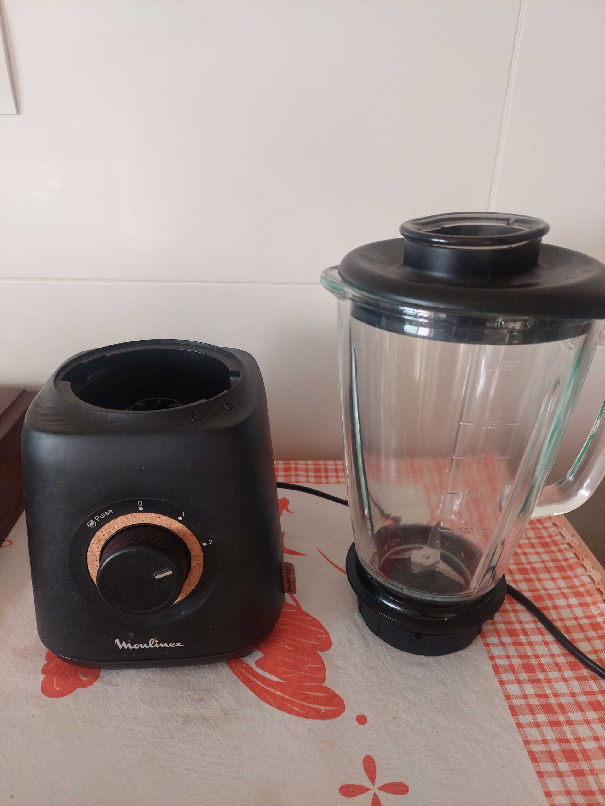 Liquidificador Moulinex pouco uso