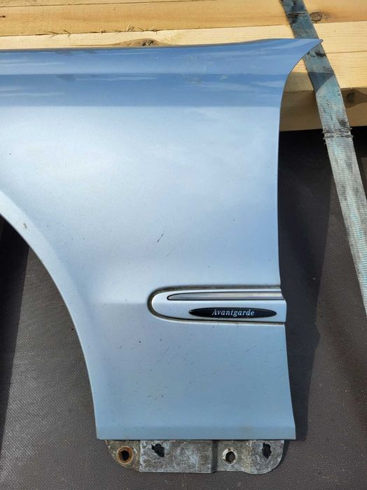 Maska W209 Lift CLK 775