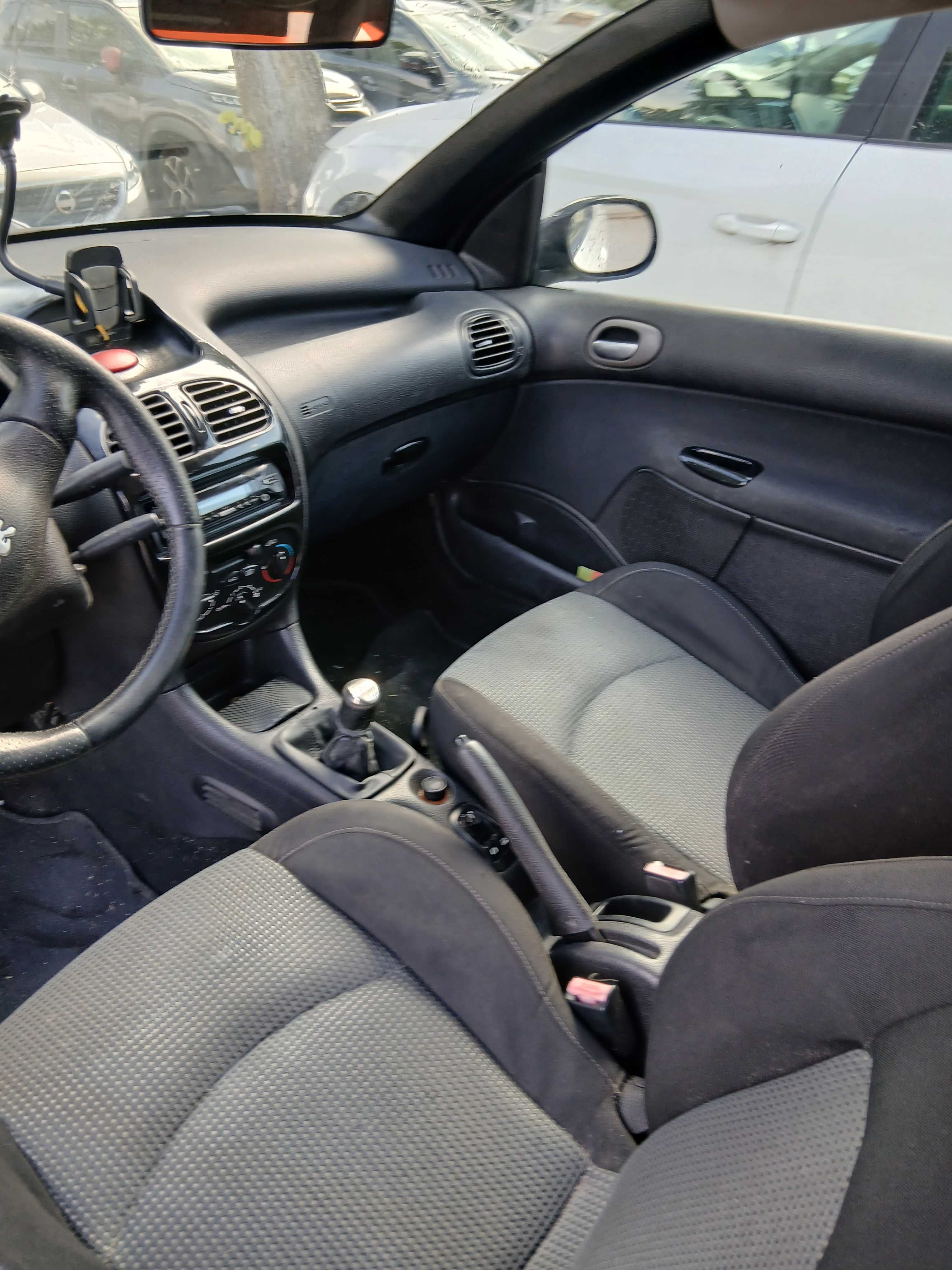 Peugeot 206 2.0 hdi